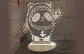 “冰墩墩”火了|當冬奧遇上了武漢三工激光打標機