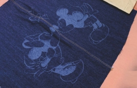 牛仔面料燒花不再難丨武漢三工超快激光機來幫忙